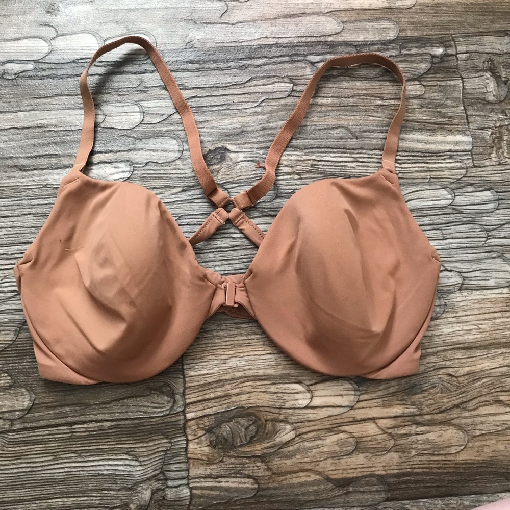 Victoria’s Secret bra 34D